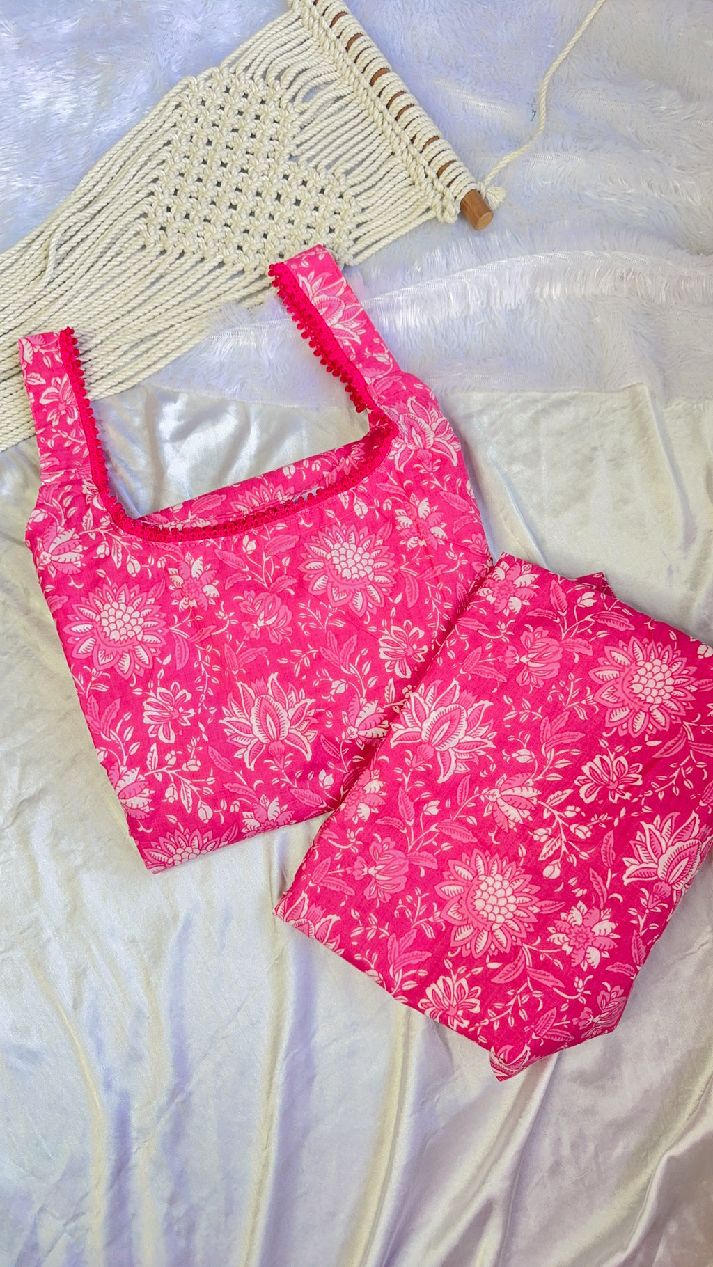pink flora co ord