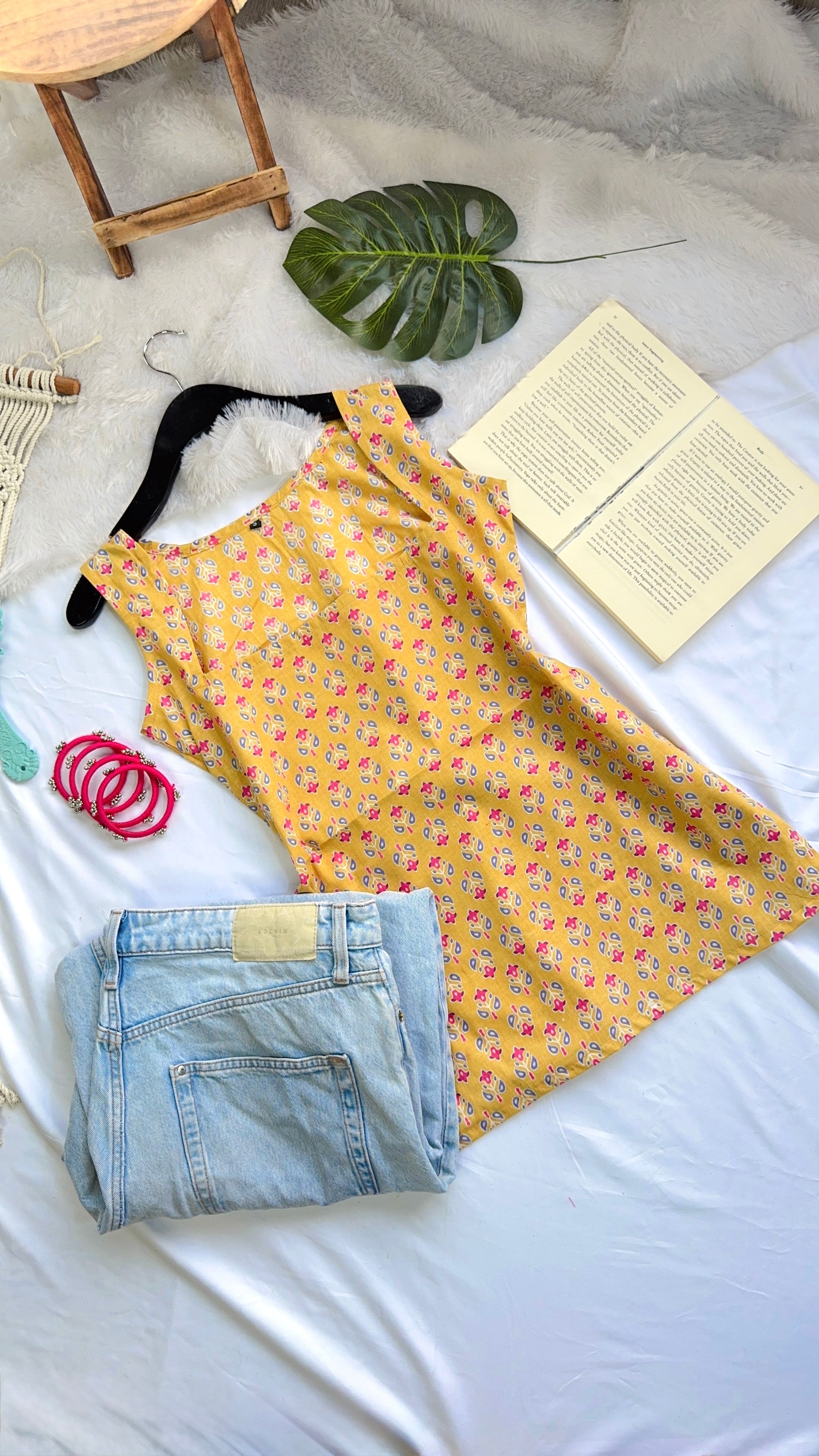 SAAVI | short kurti
