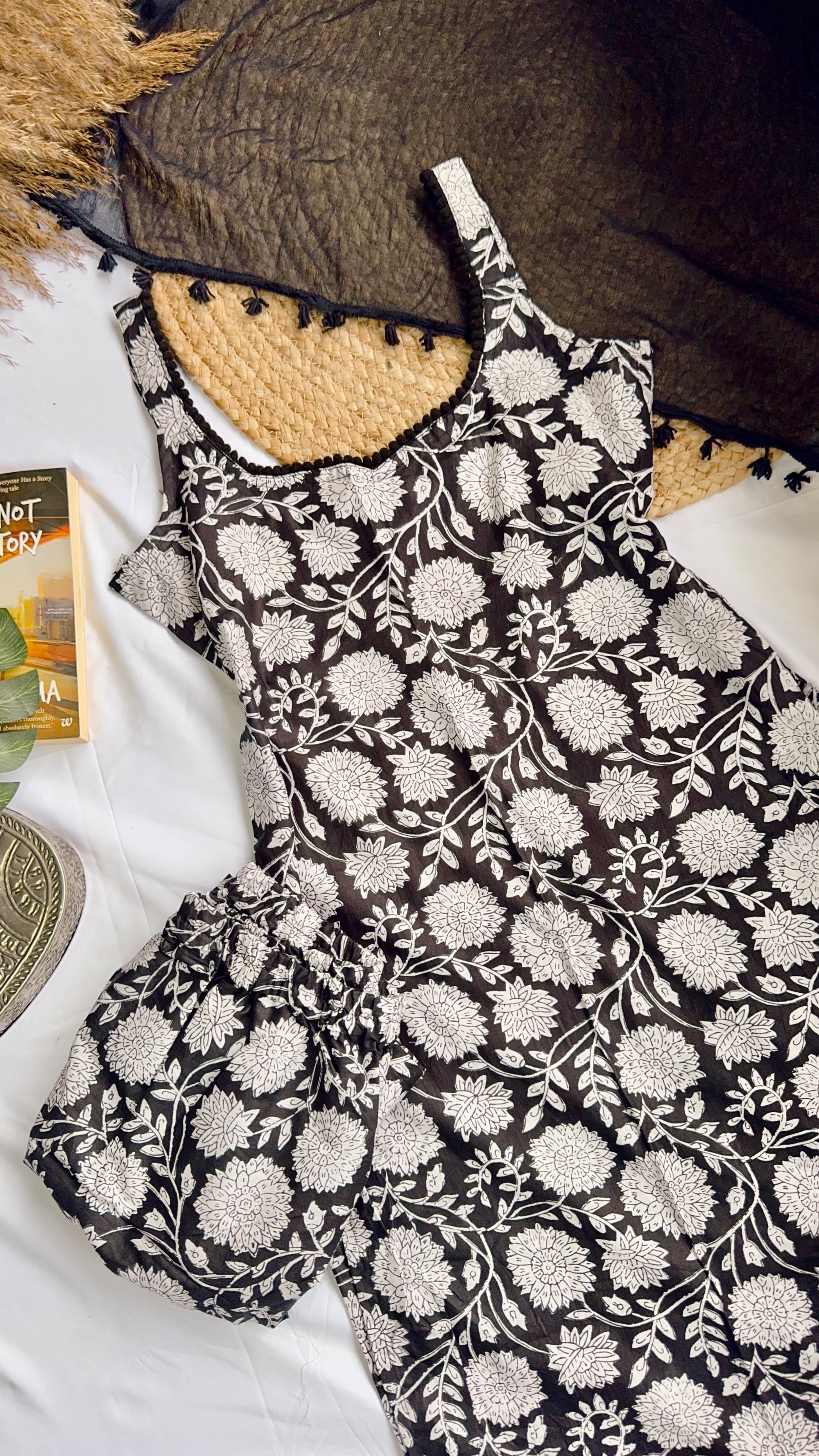 black flora suit set