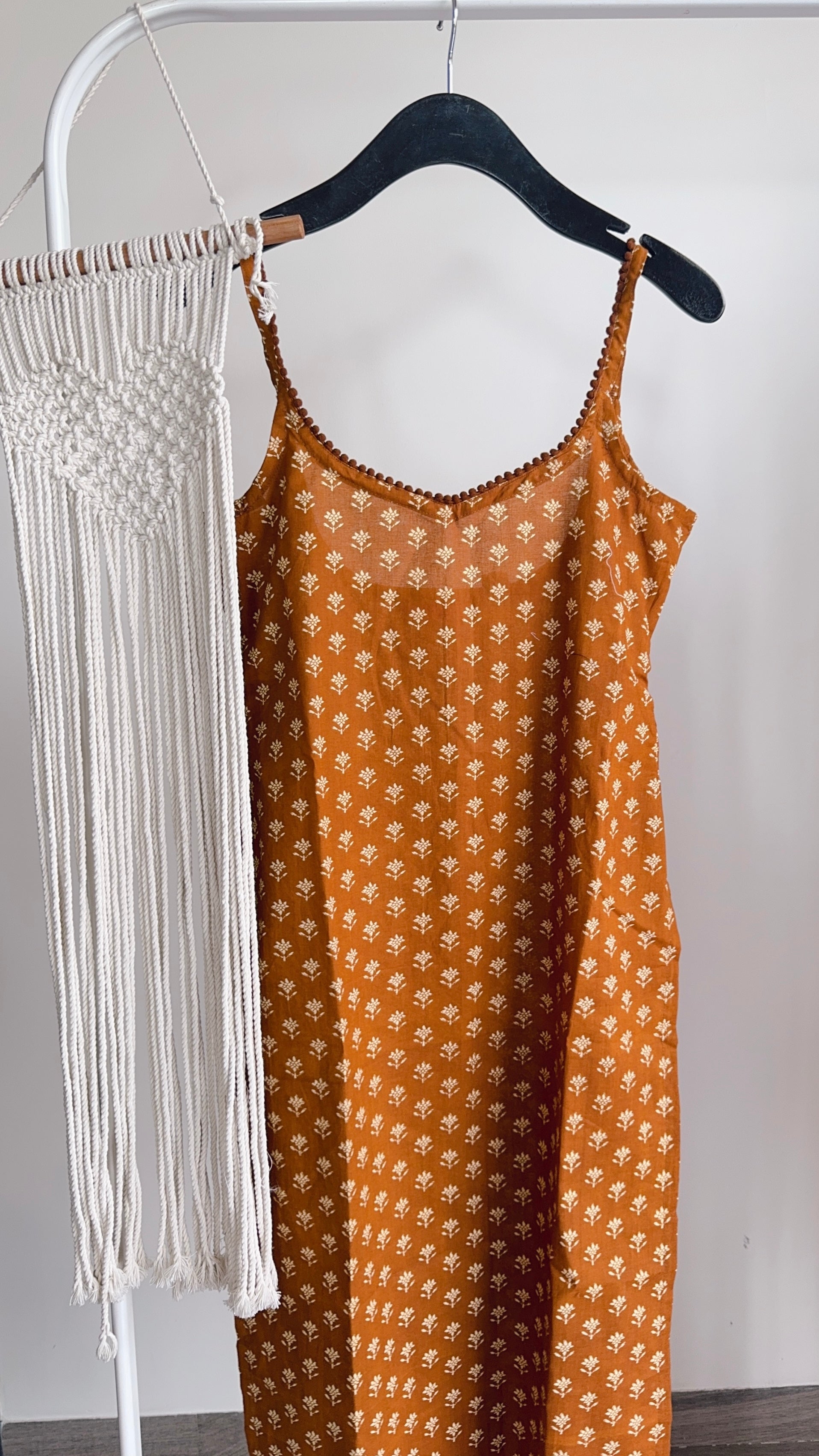 brown butti long kurti