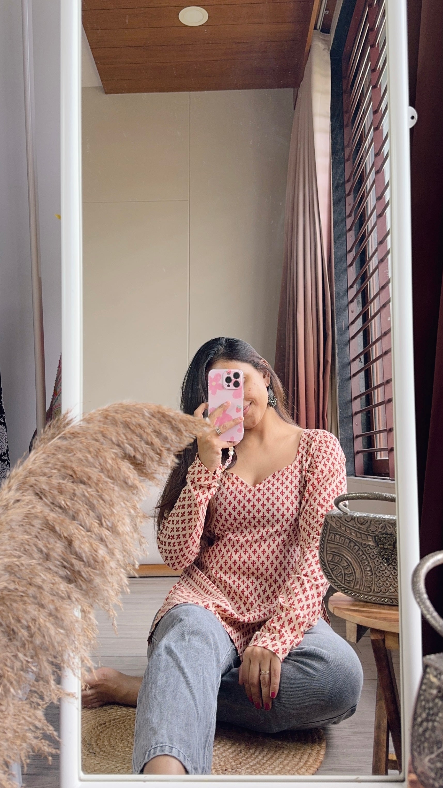 cream gamthi full sleeves short kurti