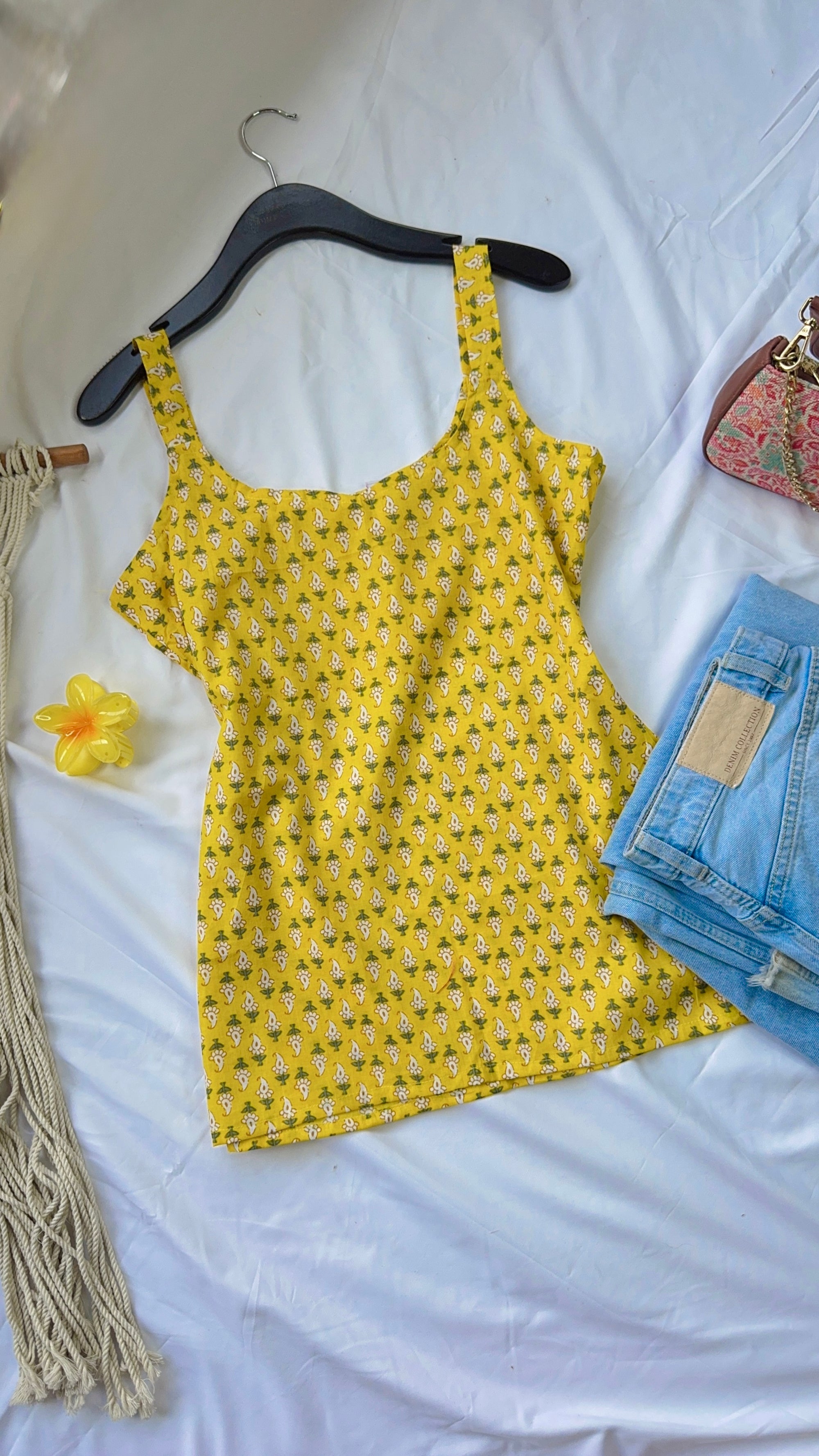 yellow mango shortie