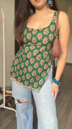 Kachhi keri shortie with gold coin lace