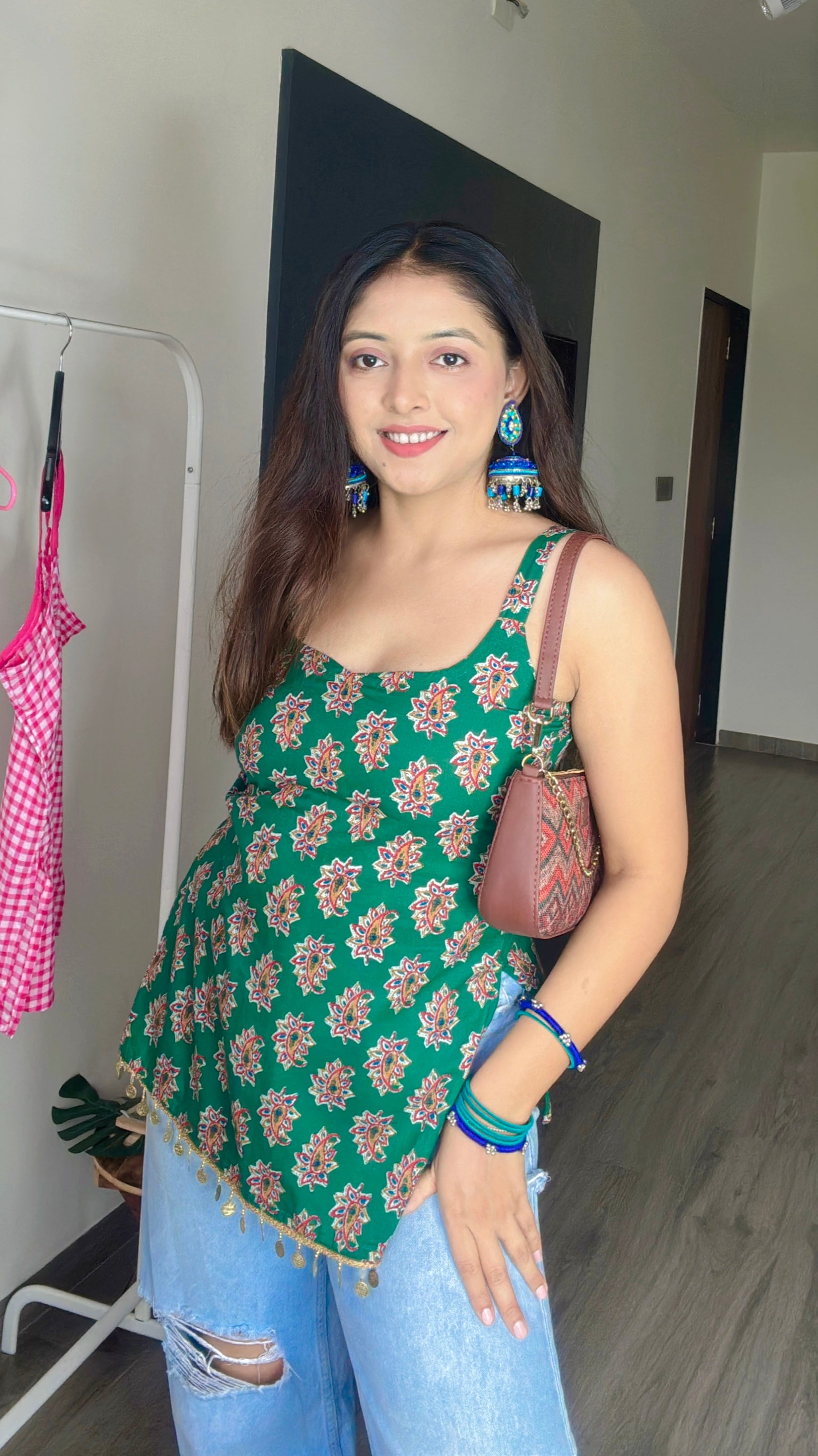 Kachhi keri shortie with gold coin lace