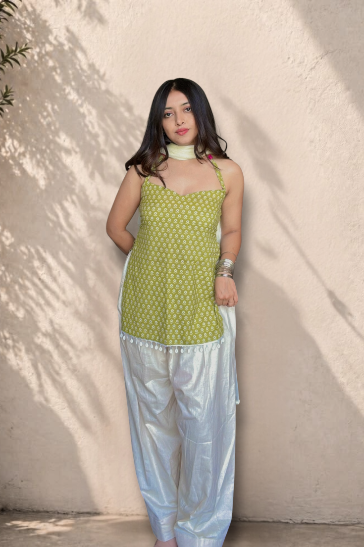 IRA | farshi suit